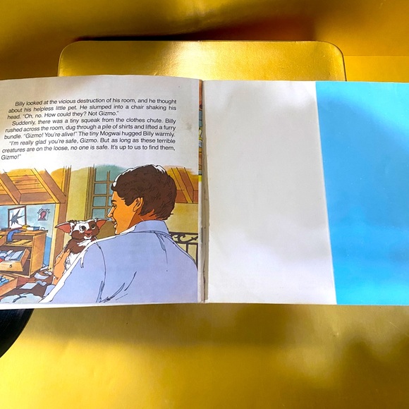 GIZMO AND THE GREMLINS VITGE 80s VINYL RECORD & 16 PAGE BOOK READ ALONG RECORD - Picture 12 of 16